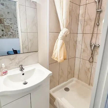 Paul Louis Landes アパート *